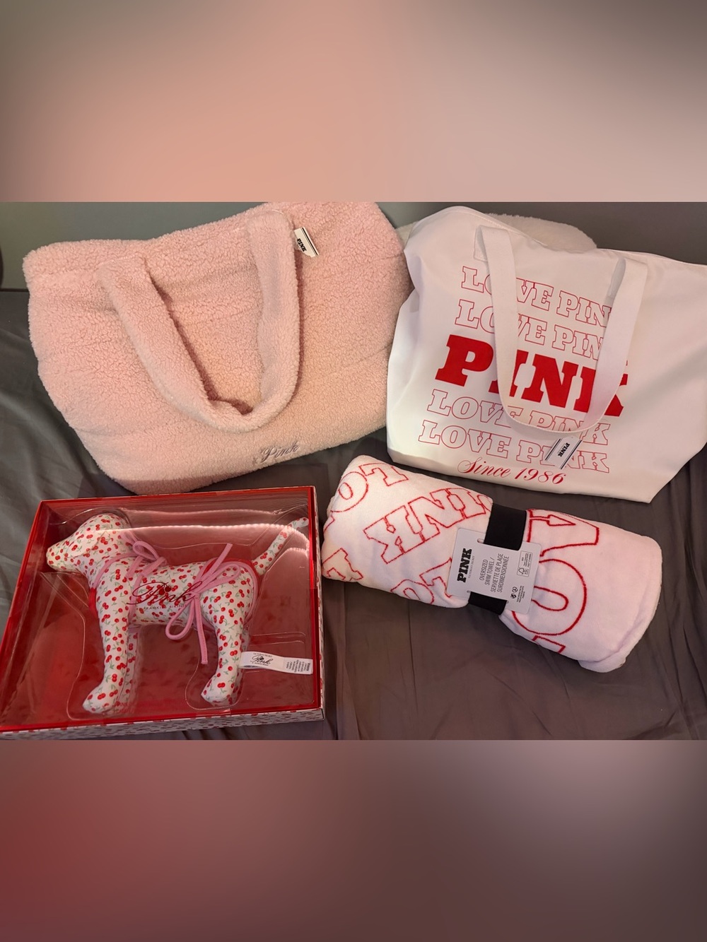 VS PINK BUNDLE!!! all brand new
